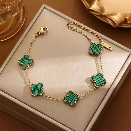 Green Reversible Clover