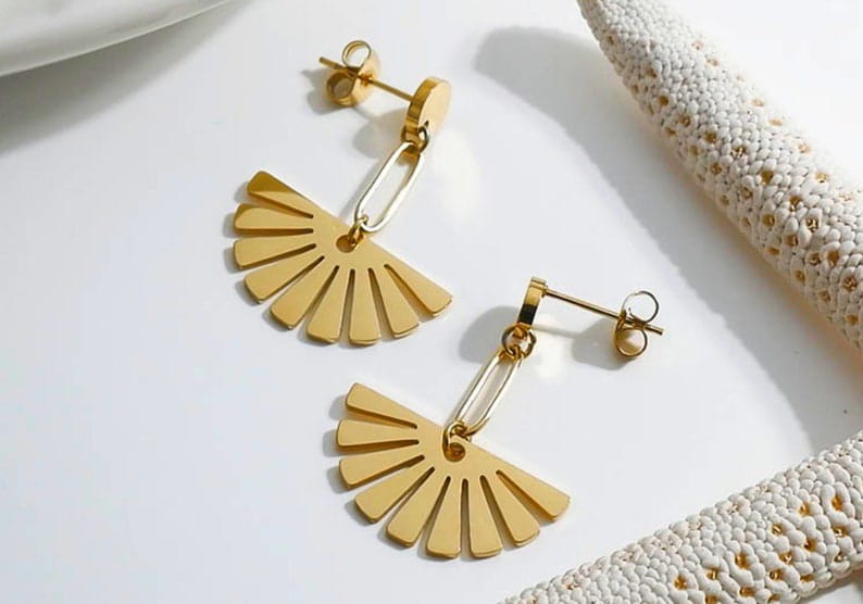 Flower Cut Earring