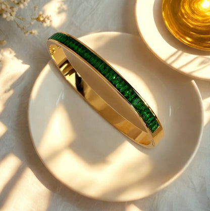 Crystiq Bangle