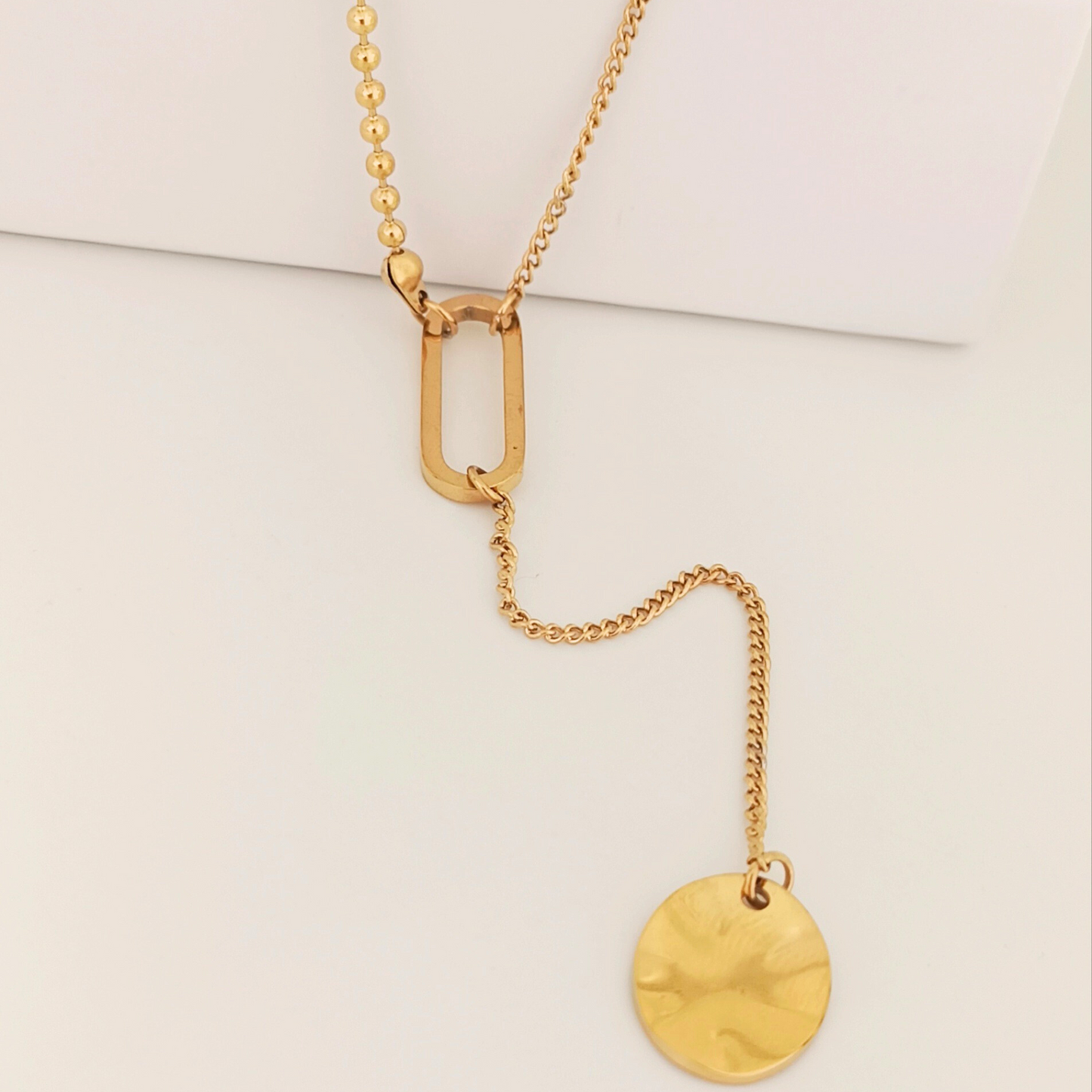 Coin hung Necklace