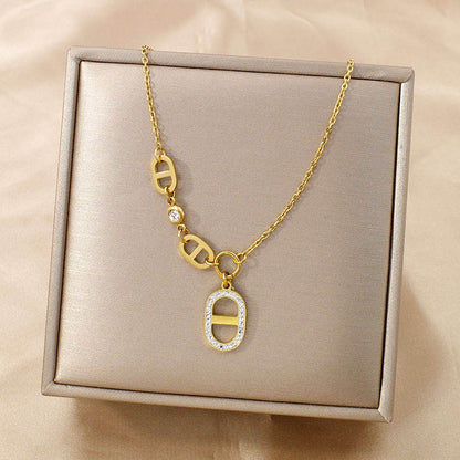 Zircon Buckle Necklace
