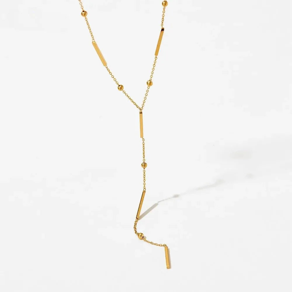 Linear Grace Necklace